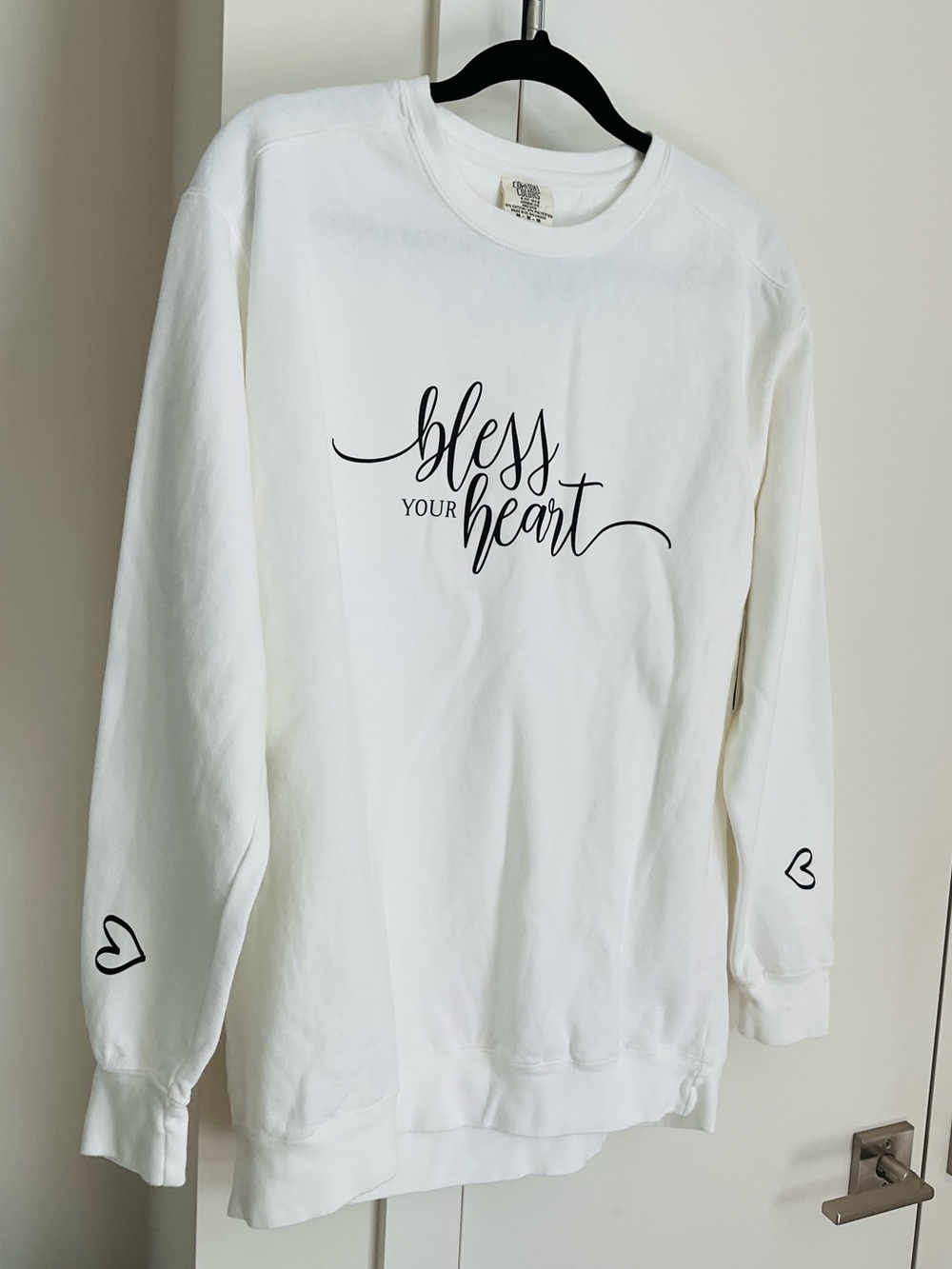 ***Comfort Colors ***White 'Bless Your Heart' Crewneck Sweatshirt